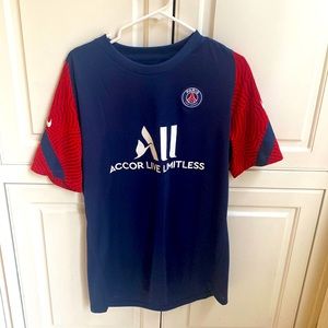 Authentic Men’s Nike PSG Jersey- Large- Like New